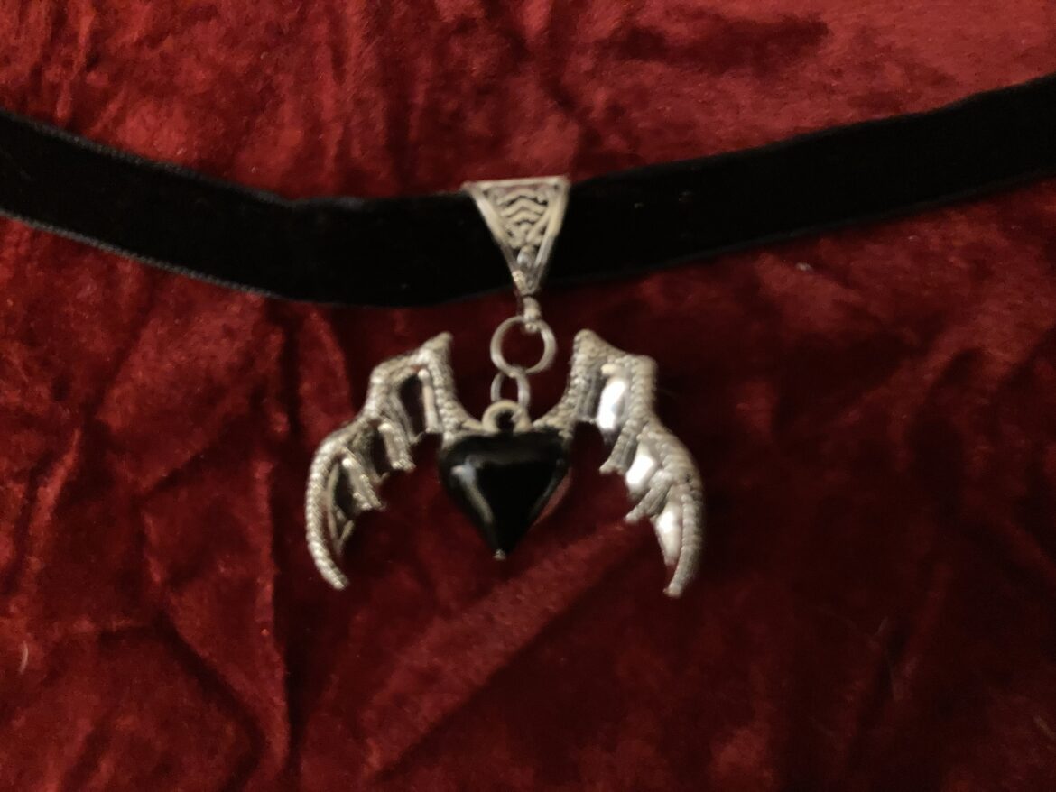 Gothic Black Heart Bat Wing Devil Wing Velvet Choker