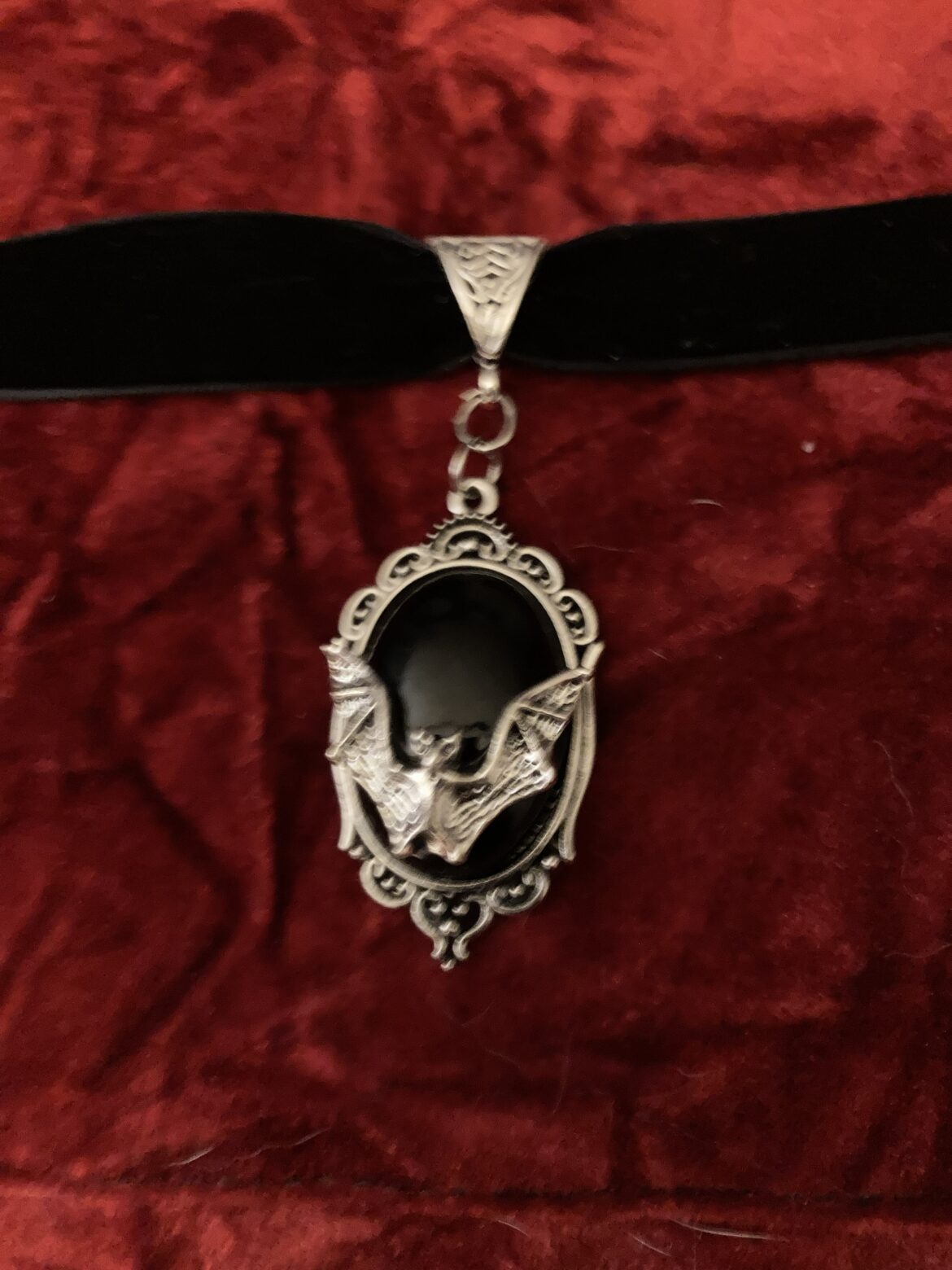 Gothic Bat Victorian Frame Velvet Choker